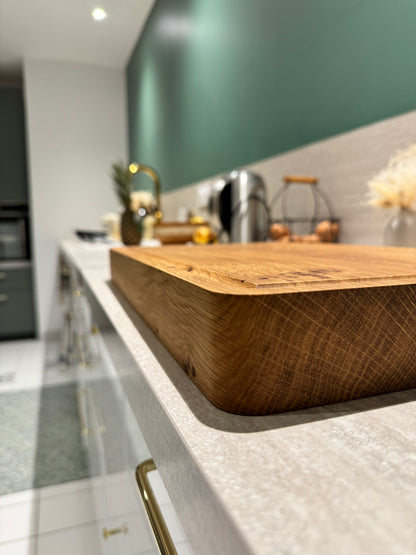 “The traditional” cutting board